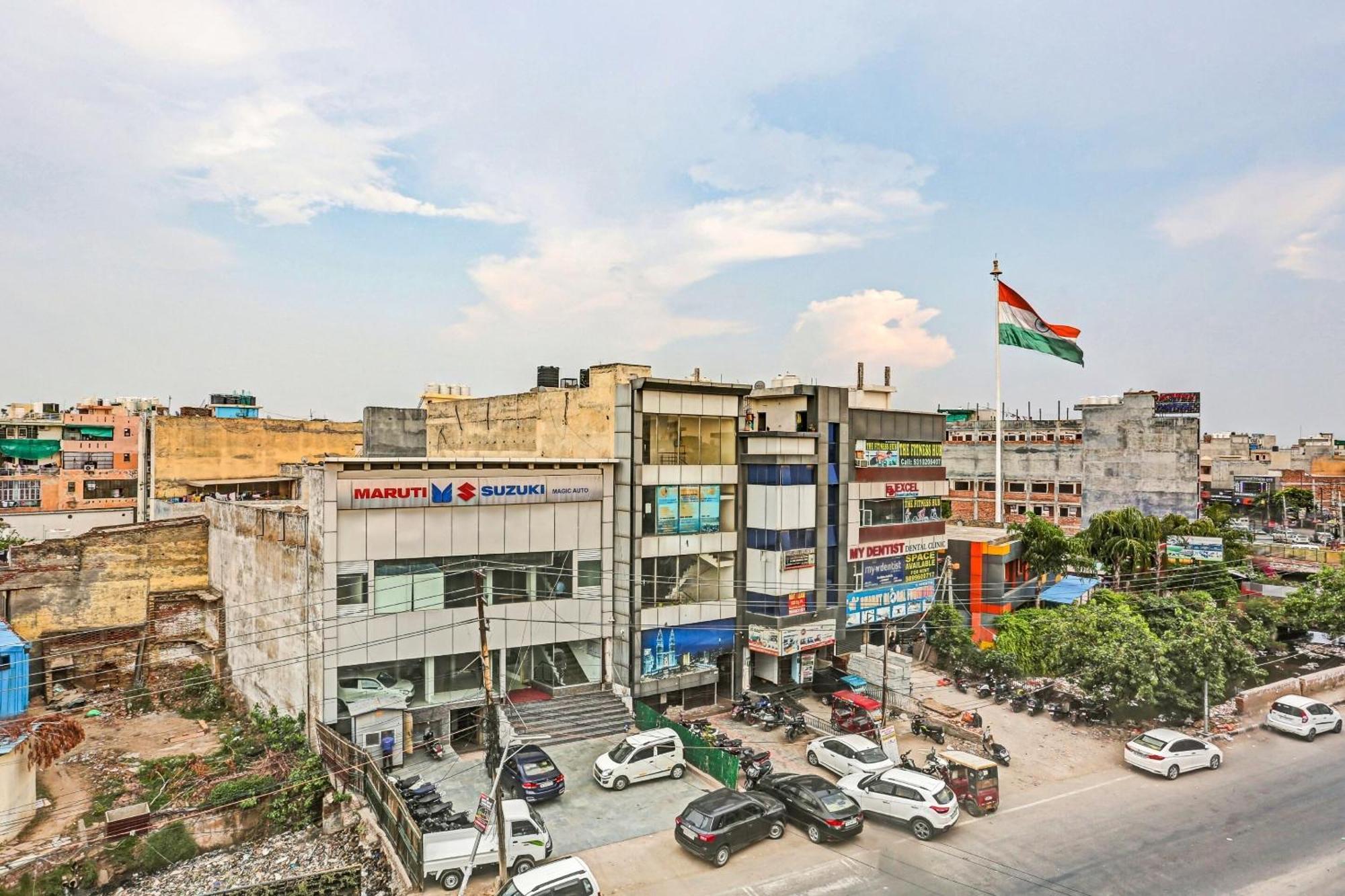 ניו דלהי Hotel O Imperial Residency Near Dashrath Puri Metro Station מראה חיצוני תמונה