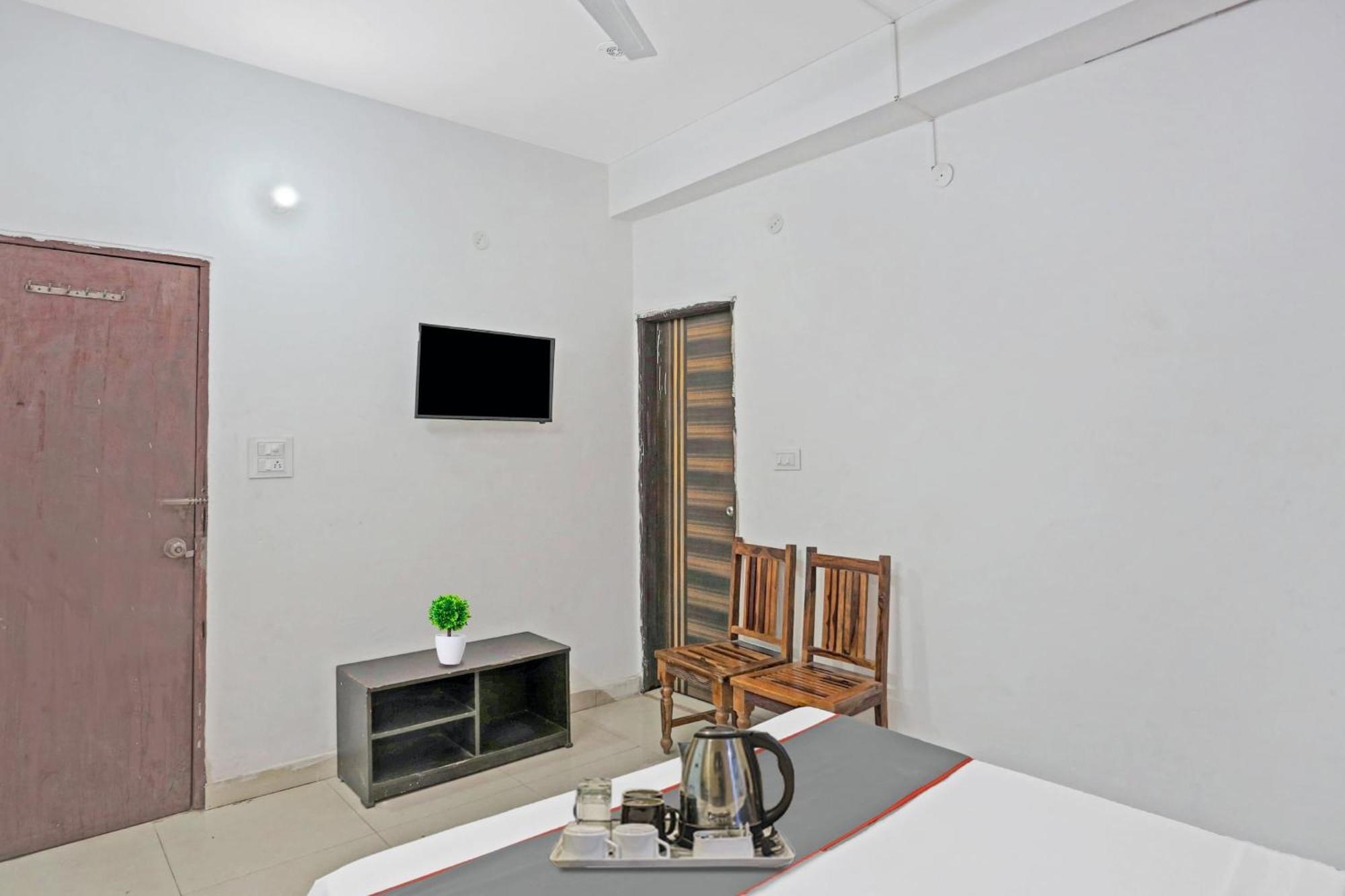 ניו דלהי Hotel O Imperial Residency Near Dashrath Puri Metro Station מראה חיצוני תמונה